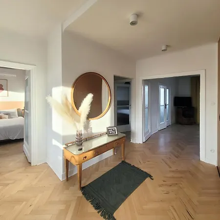 Apartment Concierge Plac Zbawiciela
